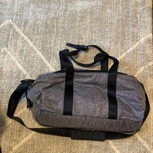 Gently used lululemon fast track duffel